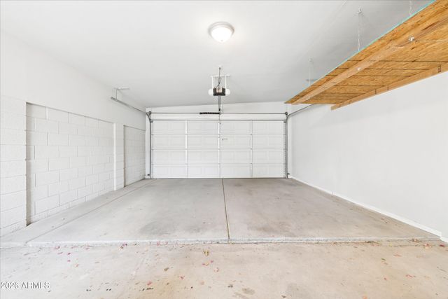 4622 E VIRGINIA Avenue, Phoenix, AZ 85008