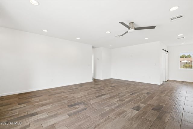 4622 E VIRGINIA Avenue, Phoenix, AZ 85008