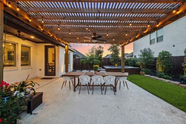 11919 Claro Forest Lane, Humble, TX 77346