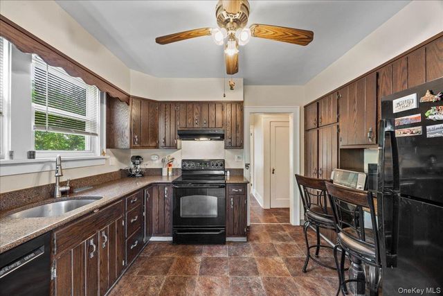 179 Serrano Avenue, Hawthorne, NY 10532