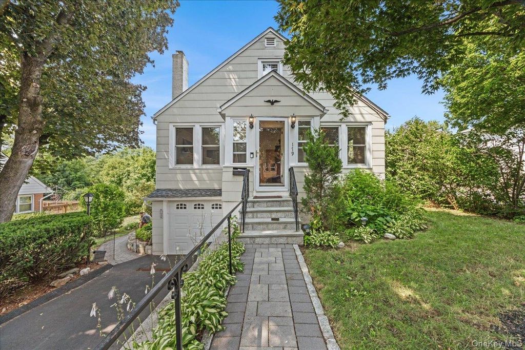 179 Serrano Avenue, Hawthorne, NY 10532 — photo 2