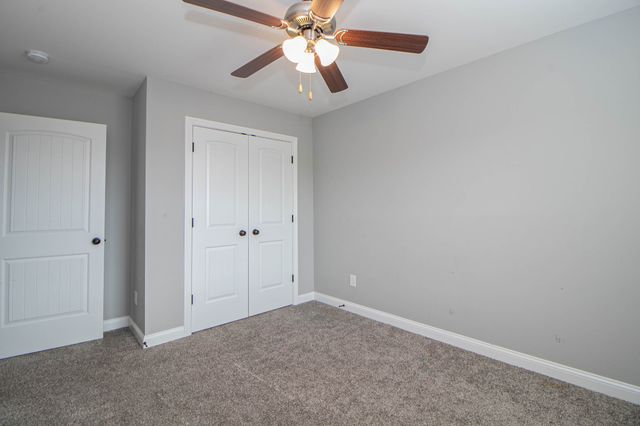 3300 Twelve Oaks Blvd, Clarksville, TN 37042