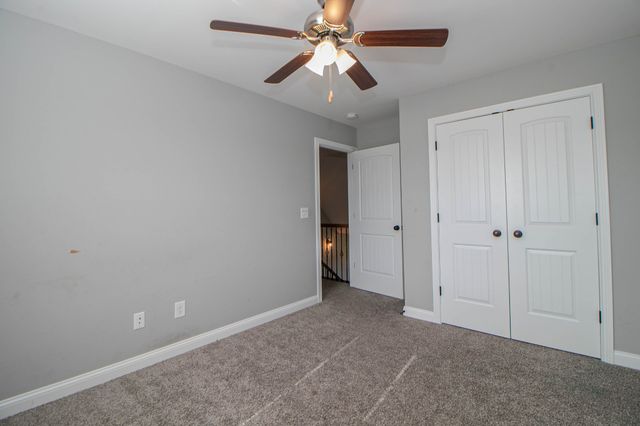 3300 Twelve Oaks Blvd, Clarksville, TN 37042