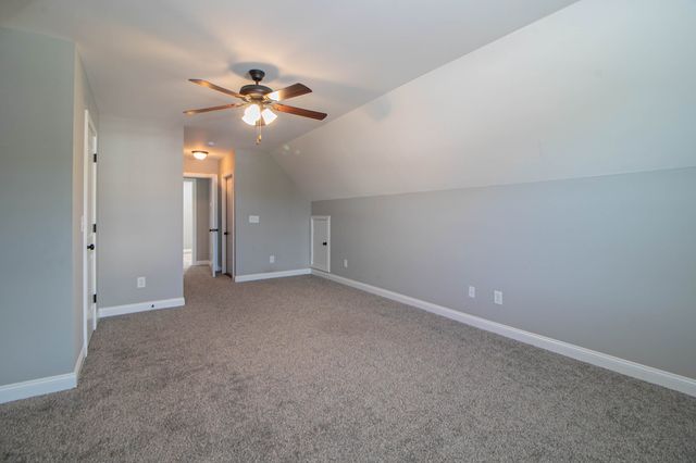 3300 Twelve Oaks Blvd, Clarksville, TN 37042
