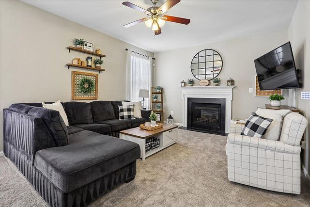42940 SPYDER PLACE, Chantilly, VA 20152