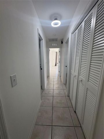 4906 W SAN RAFAEL STREET, Tampa, FL 33629