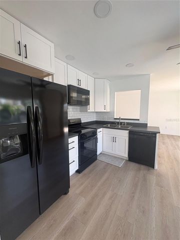 4906 W SAN RAFAEL STREET, Tampa, FL 33629