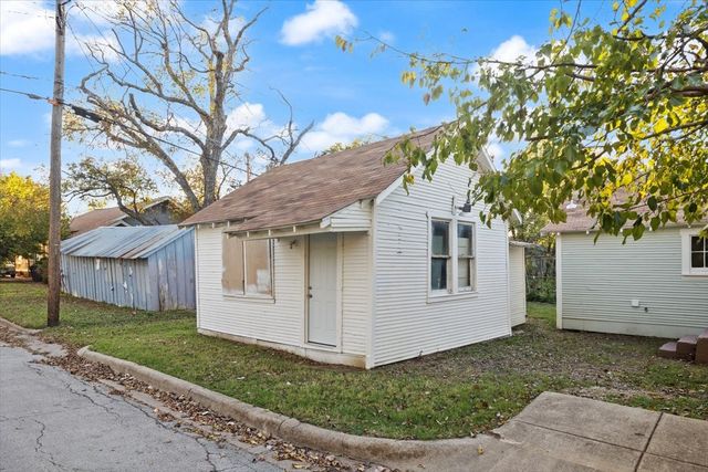 1201 W Arlington Avenue, Fort Worth, TX 76110