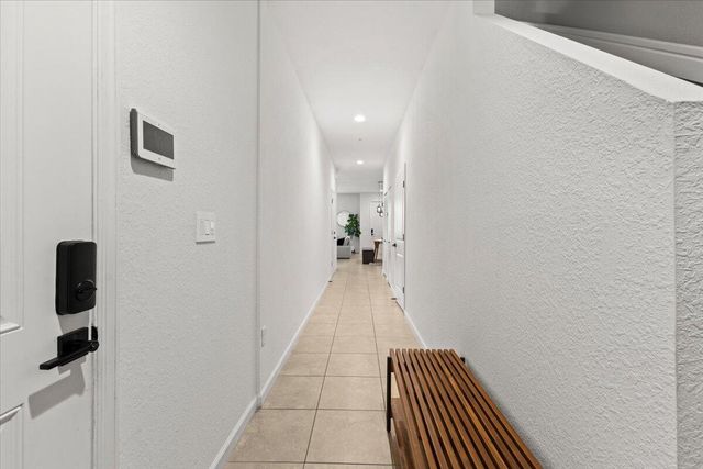 704 SW 2nd Avenue, Pompano Beach, FL 33060