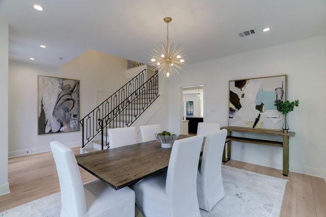 1601 Bonnie Brae Street, Houston, TX 77006