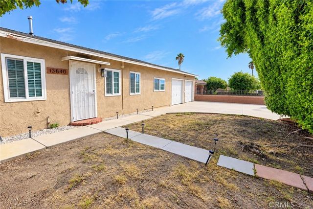 13840 Judd St, Pacoima, CA 91331