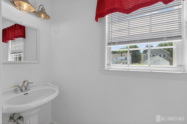 440 3rd Street, Dunellen, NJ 08812