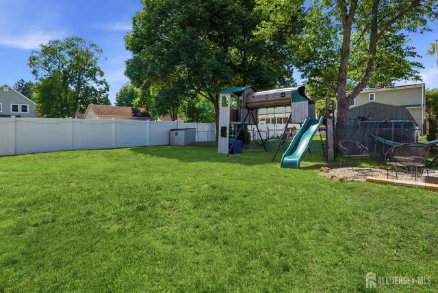 440 3rd Street, Dunellen, NJ 08812