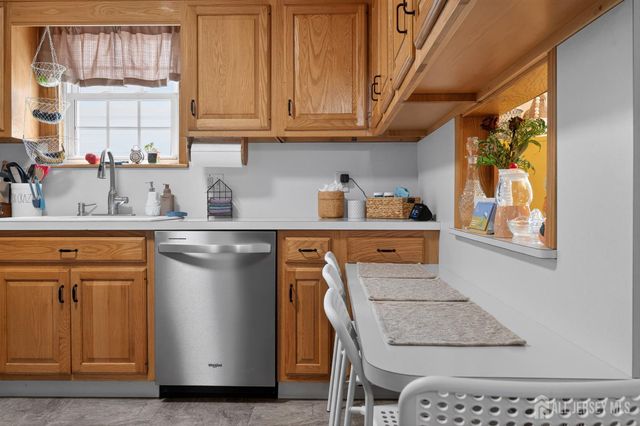 440 3rd Street, Dunellen, NJ 08812