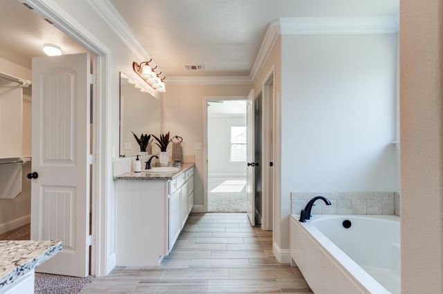 9303 Turner Avenue, Lubbock, TX 79424