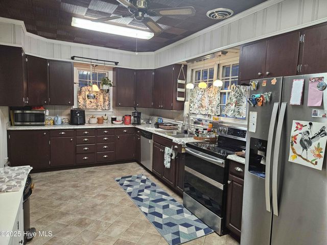 609 Piedmont Avenue, Rocky Mount, NC 27803