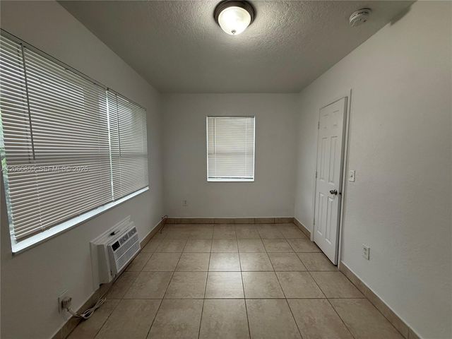 1255 SW 6th Street 1, Miami, FL 33135