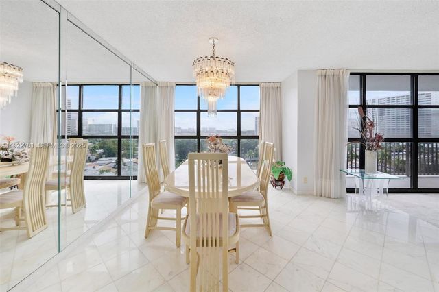 600 Parkview Dr 831, Hallandale Beach, FL 33009