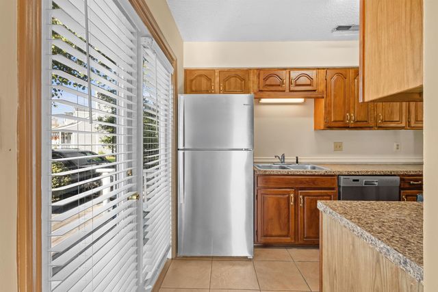 186 Williamsburg Rd., Little River, SC 29566
