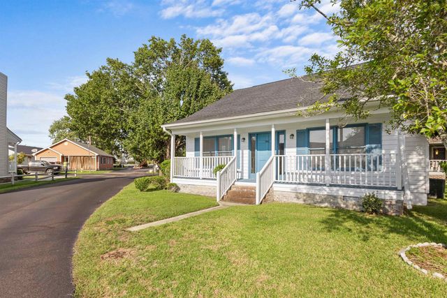 186 Williamsburg Rd., Little River, SC 29566