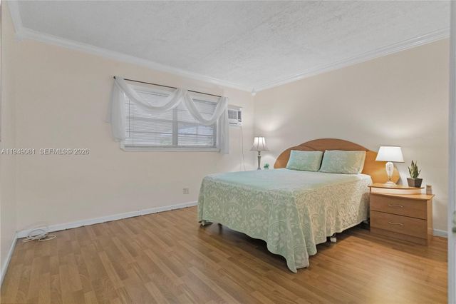 7401 Pines Boulevard 222, Pembroke Pines, FL 33024