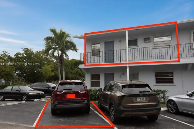 7401 Pines Boulevard 222, Pembroke Pines, FL 33024