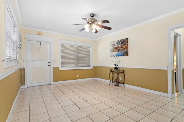 7401 Pines Boulevard 222, Pembroke Pines, FL 33024