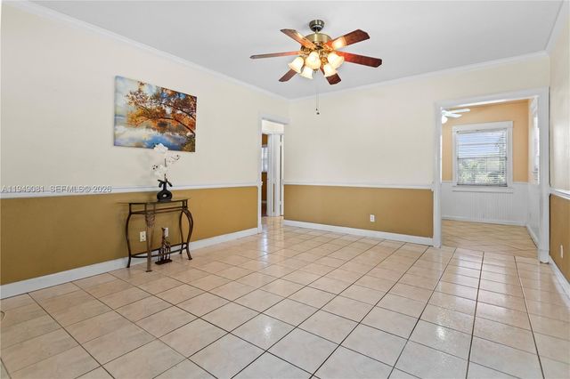7401 Pines Boulevard 222, Pembroke Pines, FL 33024