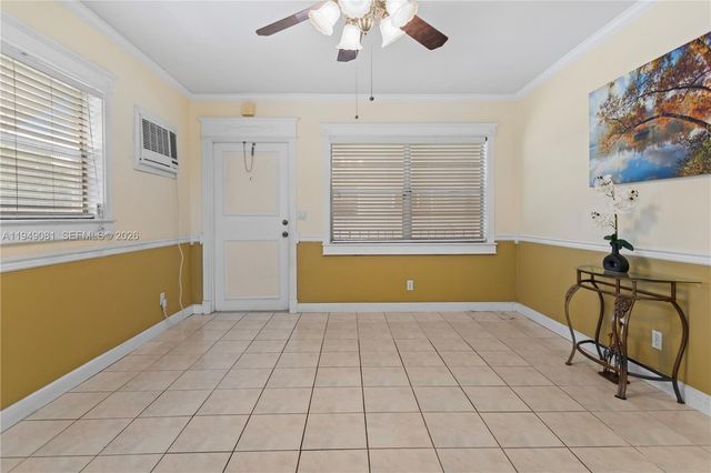 7401 Pines Boulevard 222, Pembroke Pines, FL 33024