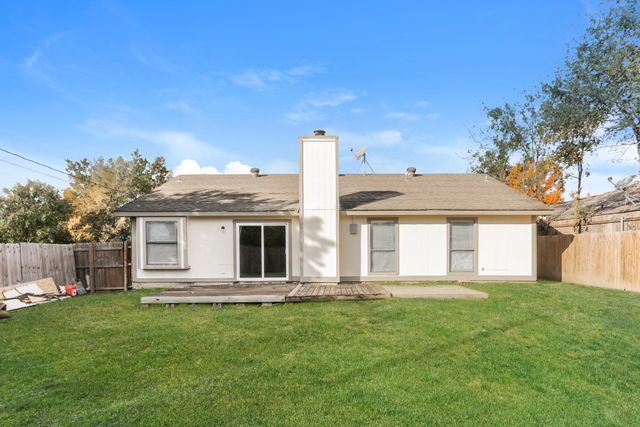 6505 Pilgrim Lane, Arlington, TX 76002