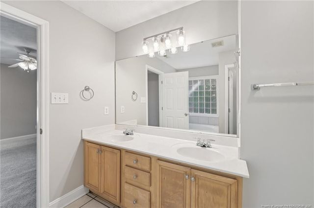 412 Dunbar Drive, Lillington, NC 27546