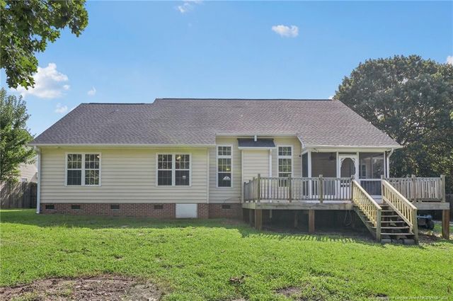 412 Dunbar Drive, Lillington, NC 27546