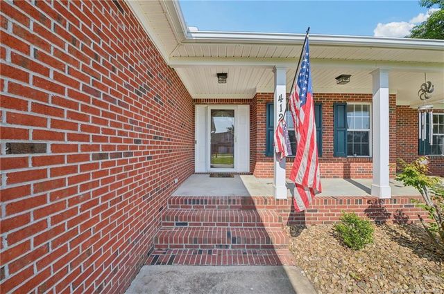 412 Dunbar Drive, Lillington, NC 27546