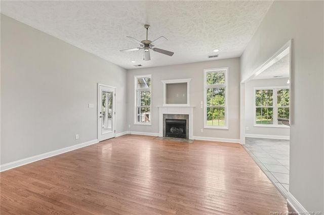 412 Dunbar Drive, Lillington, NC 27546