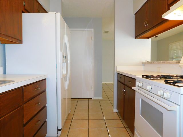 1114 E Mulberry Street, Denton, TX 76205