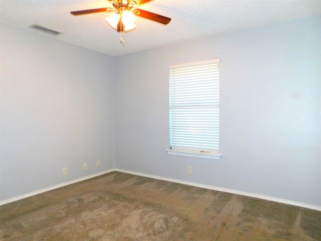 1114 E Mulberry Street, Denton, TX 76205
