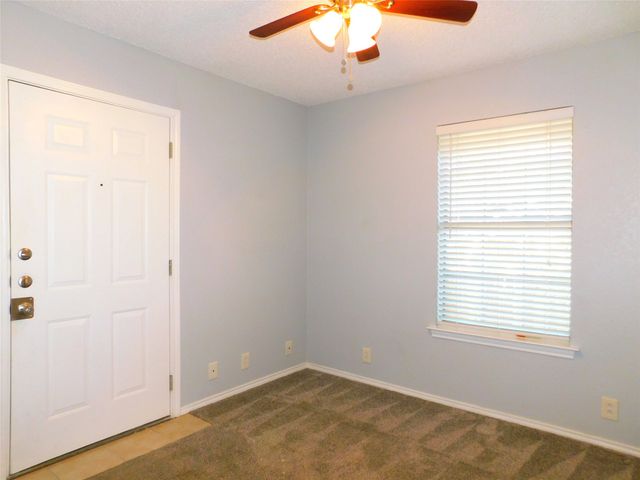 1114 E Mulberry Street, Denton, TX 76205