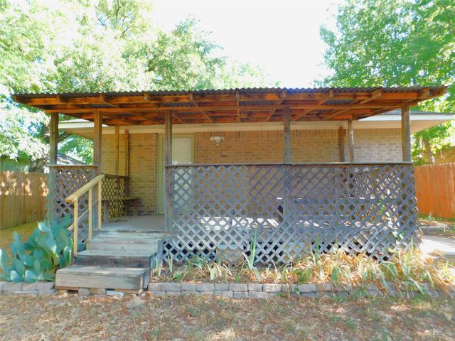 1114 E Mulberry Street, Denton, TX 76205