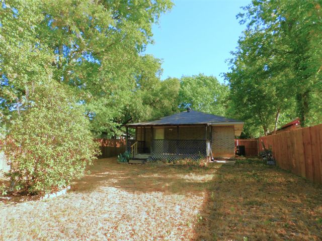 1114 E Mulberry Street, Denton, TX 76205