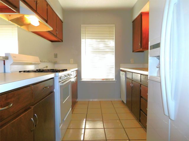1114 E Mulberry Street, Denton, TX 76205