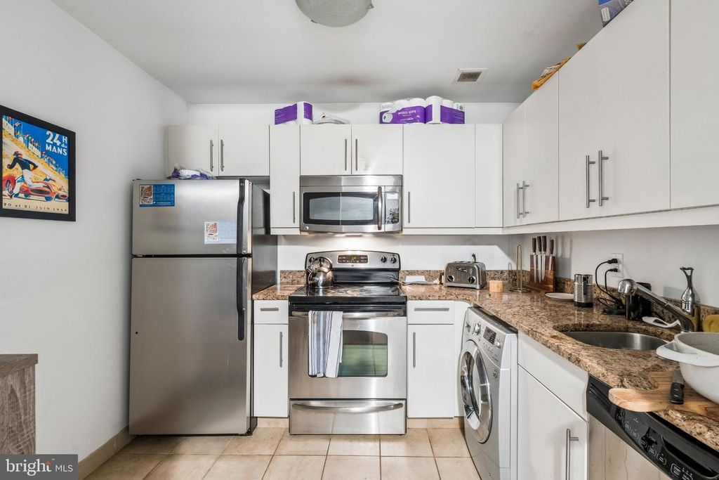 219-29 S 18TH ST #517, PHILADELPHIA, PA 19103 — photo 5