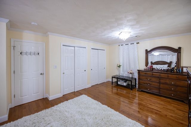 76 River St, Lynn, MA 01905