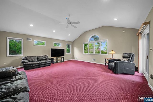 165 Busteed Drive, Midland Park, NJ 07432