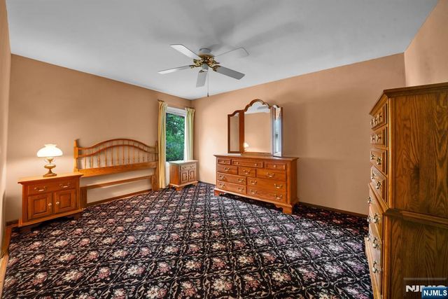 165 Busteed Drive, Midland Park, NJ 07432