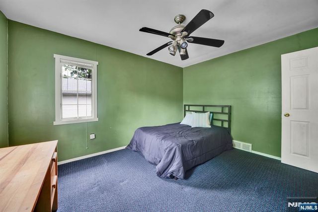 165 Busteed Drive, Midland Park, NJ 07432