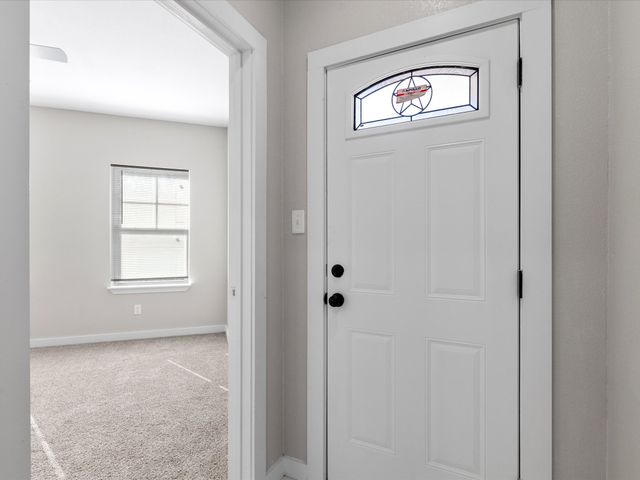 801 E Tyler Street, Ennis, TX 75119