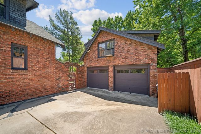 1240 E 32nd Street, Tulsa, OK 74105