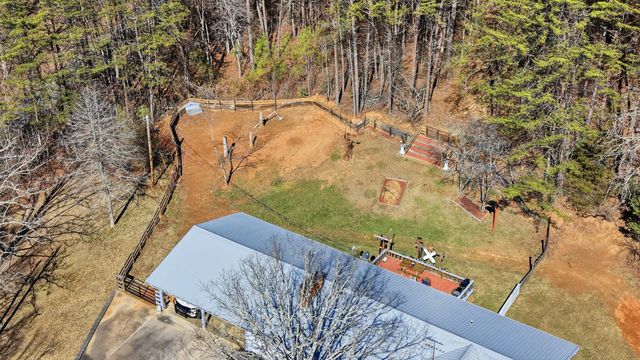 150 Beavers Lane, Copperhill, TN 37317