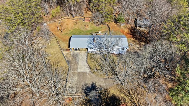 150 Beavers Lane, Copperhill, TN 37317
