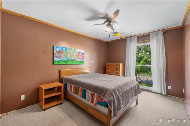 1021 Colony Drive, Crystal Lake, IL 60014